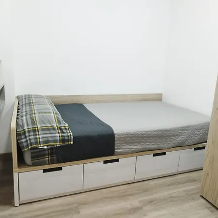 Centrico Con Piscina Neptuno Apartman